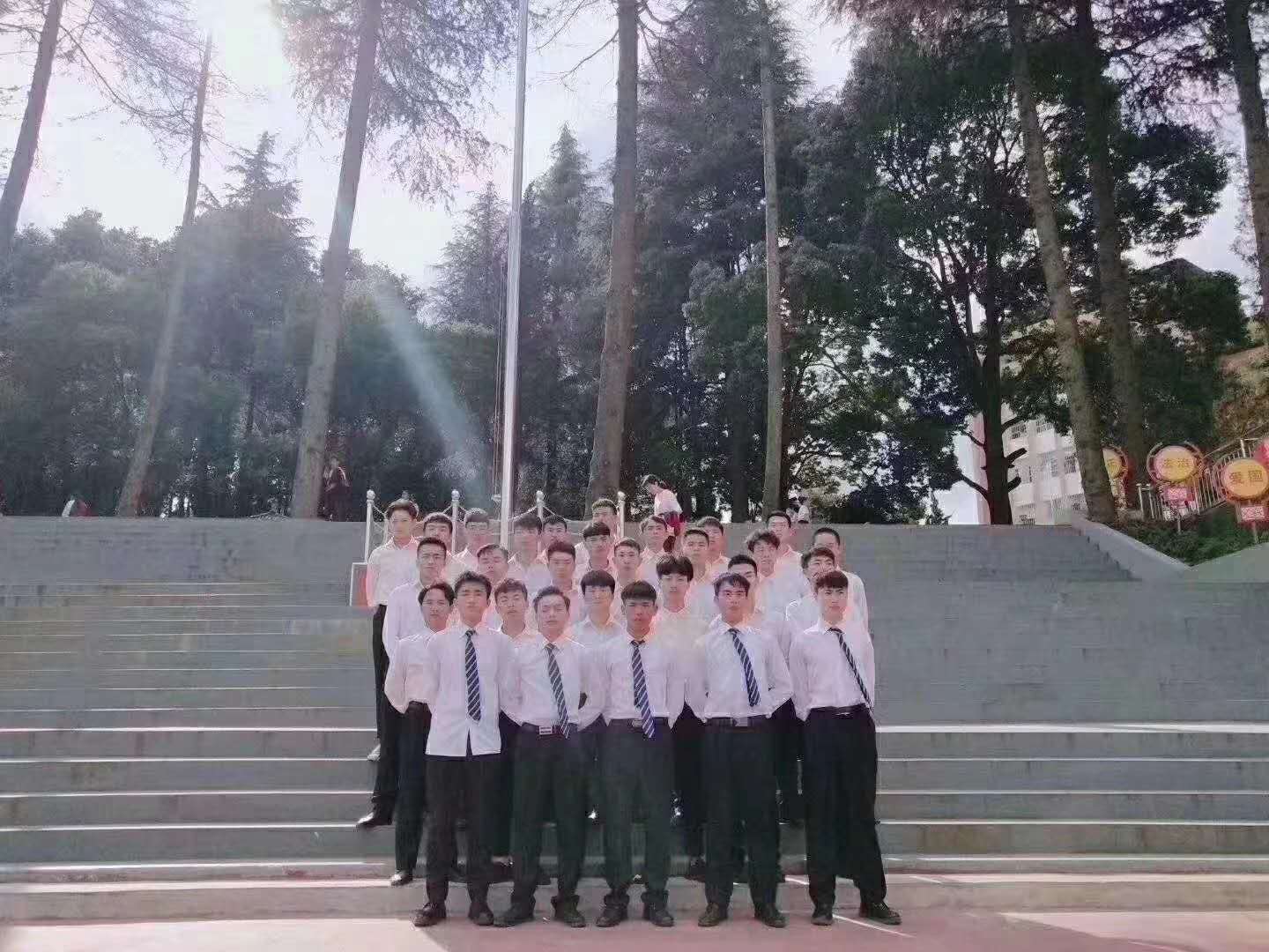 ����ְҵѧУ-����ְ�߶�ѧ��רҵѡ��