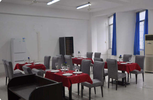 ����ְУ�Ƶ����רҵ�ò���