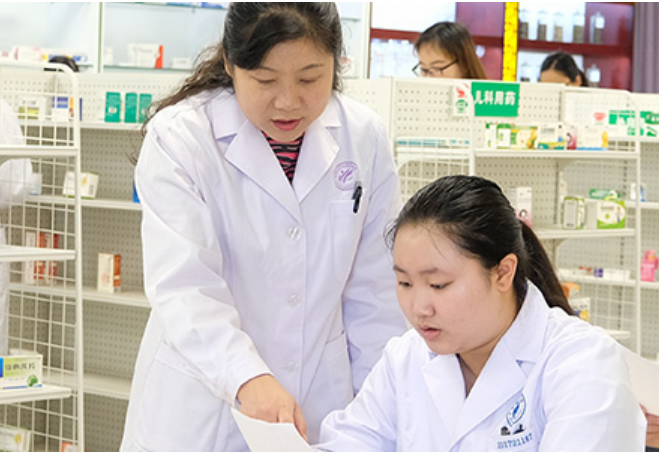 ����ְҵѧУ������ѧ��׼��֤��